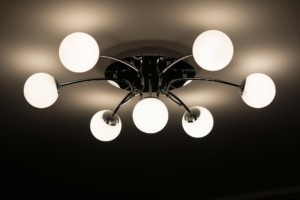 Pulizia dei lampadari
